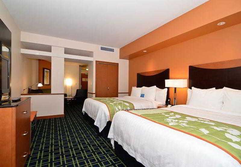 Fairfield Inn & Suites Santa Cruz - Capitola Exteriör bild