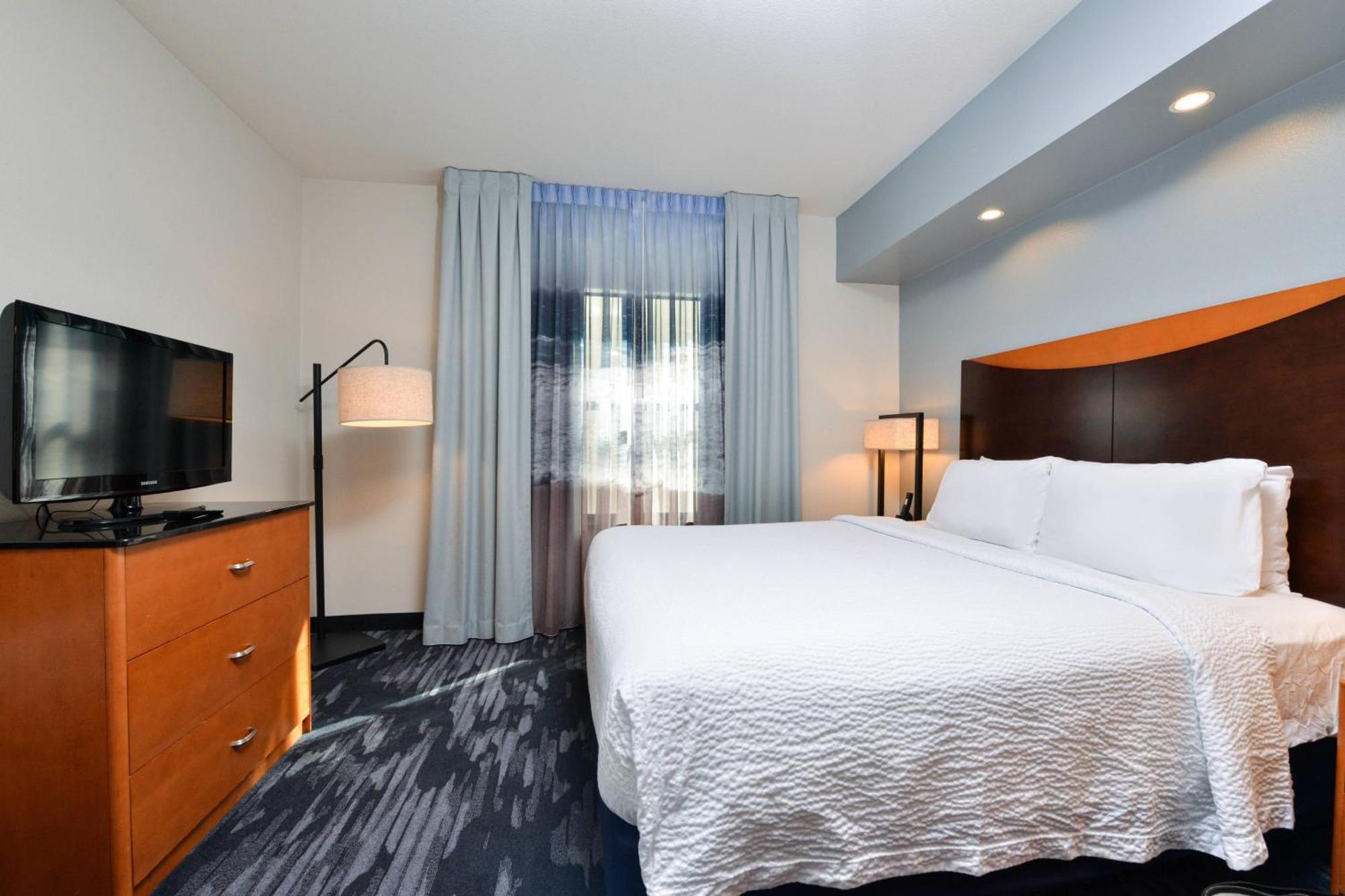 Fairfield Inn & Suites Santa Cruz - Capitola Exteriör bild