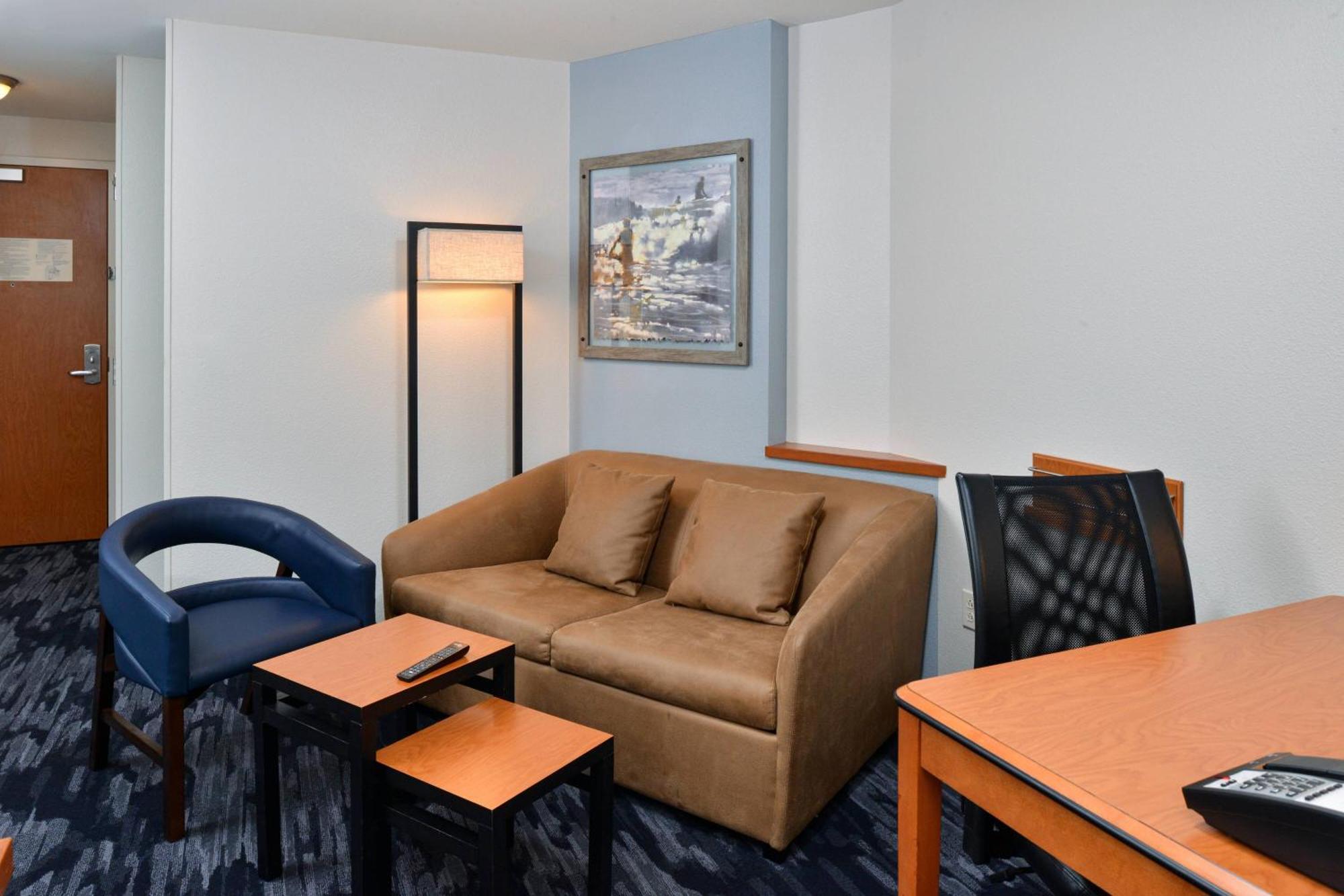 Fairfield Inn & Suites Santa Cruz - Capitola Exteriör bild