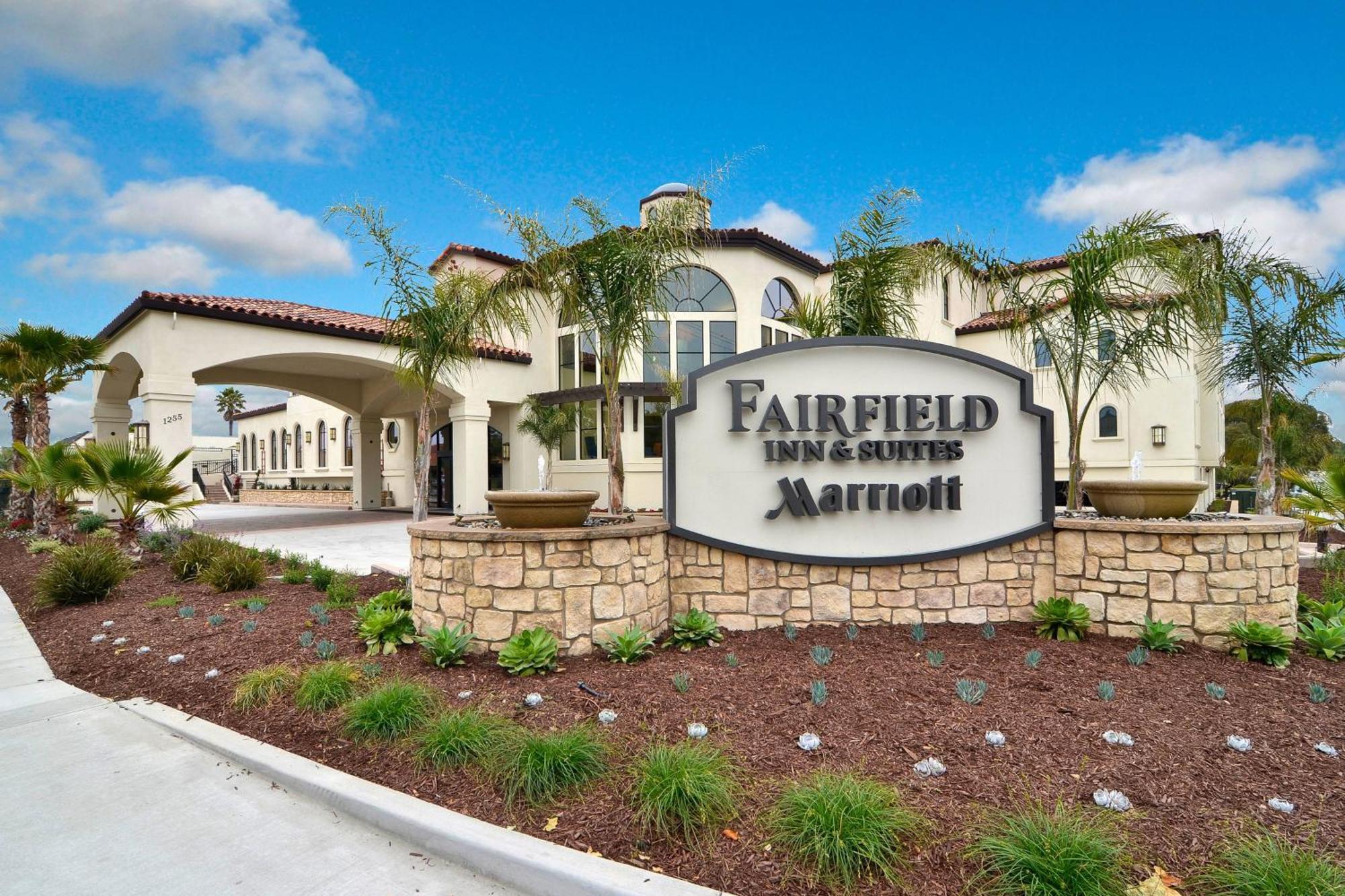 Fairfield Inn & Suites Santa Cruz - Capitola Exteriör bild