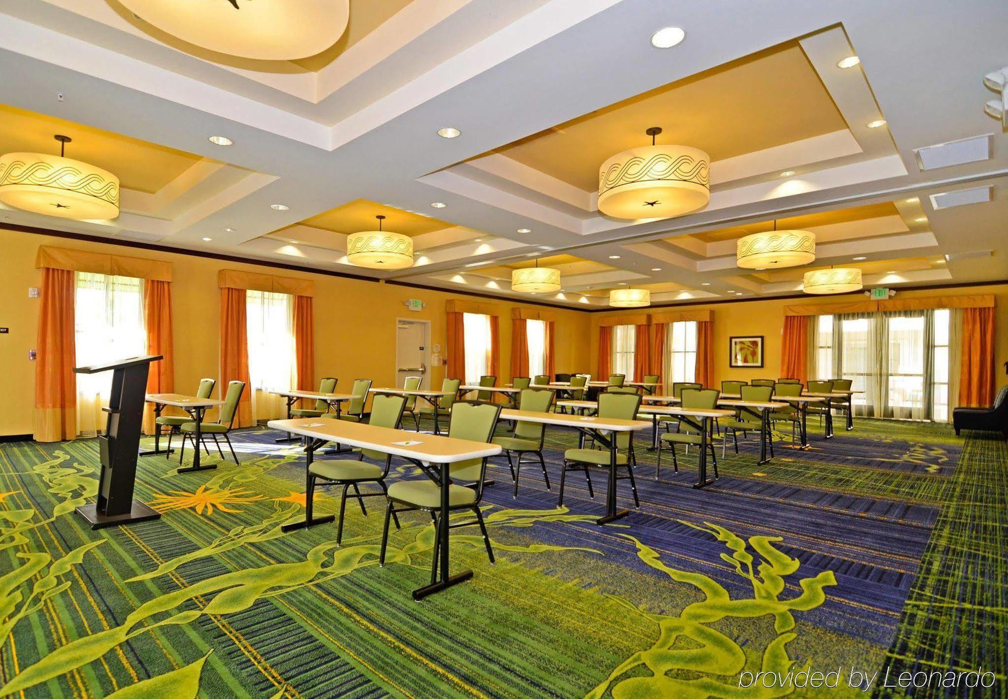 Fairfield Inn & Suites Santa Cruz - Capitola Business bild